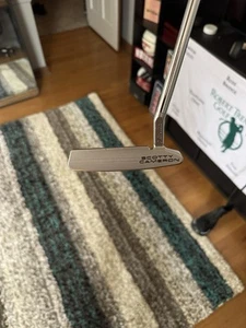 Scotty Cameron Newport 2.5 Putter - Picture 1 of 5