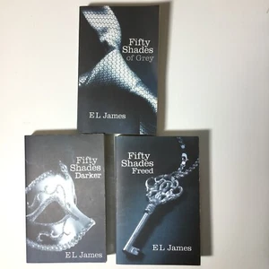 Fifty Shades Of Grey Trilogy Darker Freed 3 Book Bundle E L James Erotic Romance - Picture 1 of 3