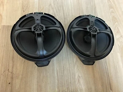 MERCEDES BENZ C250 C300 C350 W204 TRASERO IZQUIERDO DERECHO JUEGO PUERTA ALTAVOZ LOGIC 7   Foto 1 de 4