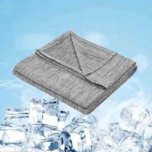 Sommerdecke Selbstkühlende Decke Kühl Hautfreundlich, weiche Sofadecke B-Ware - Bild 1 von 11