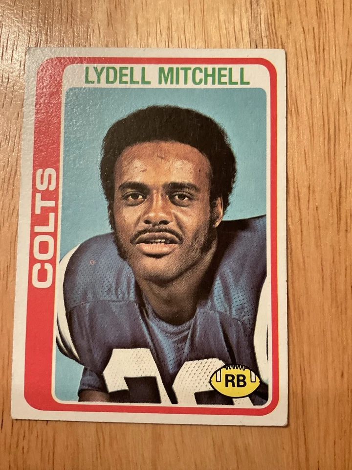 1978 Topps.               Lydell Mitchell            # 150 - Image 1 of 2