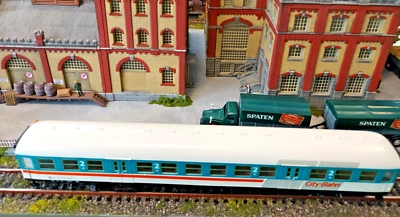 Märklin H0 4222  DB City Bahn Personenwagen mit Versuchslackierung in OVP (MI) - Bild 1 von 4