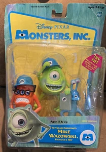 MONSTERS INC MIKE WAZOWSKI TOP SCARE ASSISTANTS FRUNGUS & RAY PLAYSET - Picture 1 of 3
