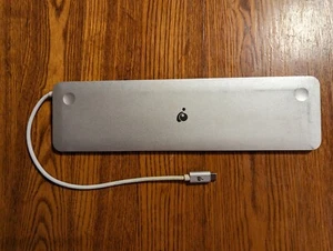 IOGEAR GUD3C02 USB-C Docking Station- Silver , PRE-OWNED ! - Picture 1 of 3