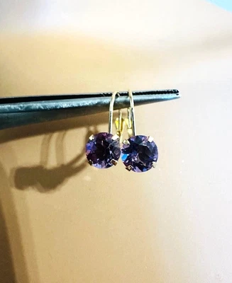 Pendientes Huggie Redondos de Amatista Estate Oro Amarillo 14K Foto 1 de 4