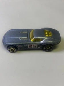 Hot Wheels #74 Track Stars 9/15 FAST FELION Gray w/Gold Pr5 Spokes - 1:64 - Picture 1 of 7