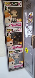 Funko Pop Fundays 2018 Box of Fun Locker 3x Freddy (Grease Robot & Harry) SDCC - Imagen 1 de 9
