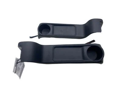 Juego portavasos Lexus RX350 L 2018-2022 OEM IZQUIERDA DERECHA TERCERA FILA ASIENTO (2) Foto 1 de 4