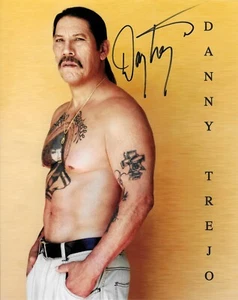 Danny Trejo Authentic Signed Color 8x10 Satin Photo Machete COA - Picture 1 of 1