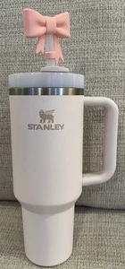 Stanley 40 Oz Quencher H2.0 Rose Quartz With Pink Bow Straw Cover - Picture 1 of 8