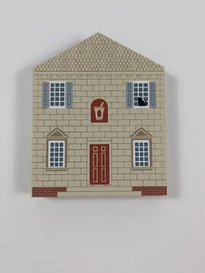 The Cats Meow Duke of Gloucester St. Series Pasteur & Galt Apothecary 1994 Wood - Picture 1 of 3