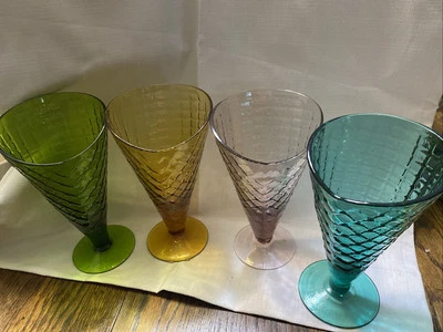Juego de 4 vasos de postre Bormioli Rocco hechos a mano con cono de gofre multicolor Foto 1 de 3