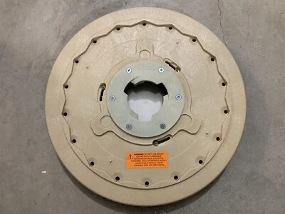 MALISH 18" SPINSAFE CARPET BRUSH w/NP-9200 PLATE (fits most 20" machines) - Image 1 of 4