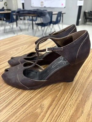 Prada Milano Italia Brown Pebbled Leather Wedges 3.5 Inch Heel Peep Toe Ankle 7 - Image 1 of 4
