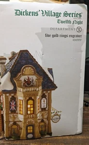Nuevo Grabador Department 56 Cinco Anillos Dorados 4049197 Duodécima Noche Dickens Vilag - Imagen 1 de 6