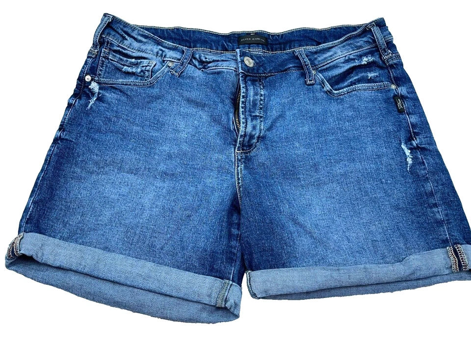 Pantalones Cortos Jeans Plateados Mujer 16 Corte Puño Enrollado Mamá Jean Lavado Mediano Pantalones Cortos Elastizados Foto 1 de 4