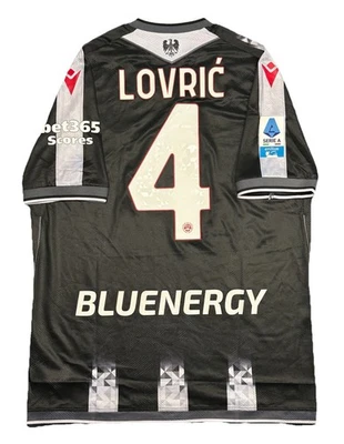 MAGLIA CALCIO UDINESE LOVRIC MATCH ISSUED PREPARATA VS ATALANTA 2025/26 MACRON - Immagine 1 di 4