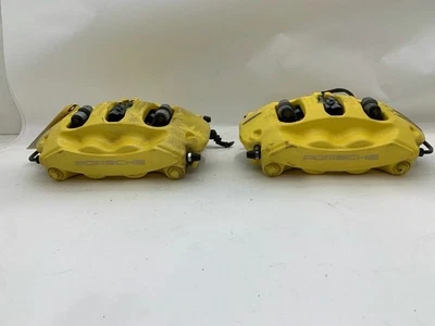 Juego de pinzas de freno traseras derecha izquierda pintadas OEM Porsche 911 991 2012-2016 3,4 Foto 1 de 4