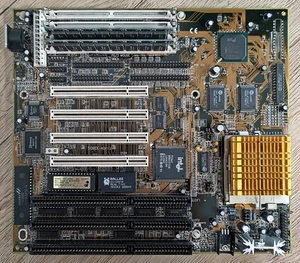 Zida 5DHX Rev 1.2 Socket 7 Baby AT Motherboard + IBM 6x86 P200+ CPU + 32MB RAM - Picture 1 of 12