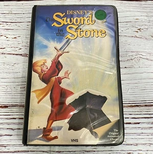 Vintage Walt Disney Kids The Sword in the Stone VHS 229 V Black Diamond Edition - Picture 1 of 9