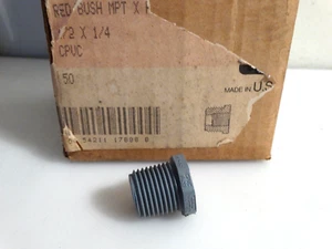 Spears Schedule 80 CPVC 1/2" X 1/4" Reducer Bushing MPT-FPT box of 23 - Picture 1 of 3