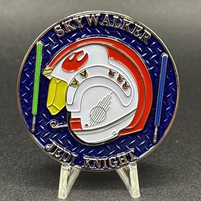 BLUE DISNEY STAR WARS SKYWALKER JEDI KNIGHT CHALLENGE COIN - Image 1 of 4