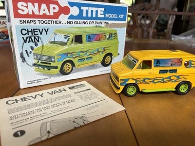 1976 Vintage SNAP-TITE Monogram CHEVY VAN No. 1001 w/ Box Snap tight YELLOW - Image 1 of 4