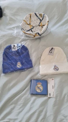 Real Madrid Gift Set of  3-Wallet, Knit Beanie & Football – Soccer Club Fan Gear - Image 1 of 4