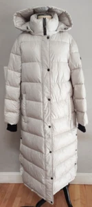 BCBGMAXAZRIA Cappotto Parka Lungo con Cappuccio Puffer Donna Taglia M Colore Osso MSPR $298 Nuovo con etichette - Foto 1 di 15