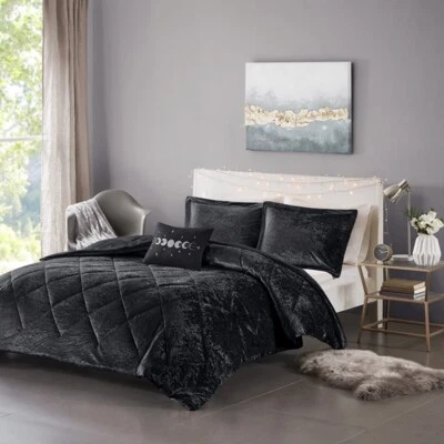 Intelligent Design Velvet Comforter Set Luxury Diamond Quilt 3/4 Pcs Queen King - Image 1 of 4