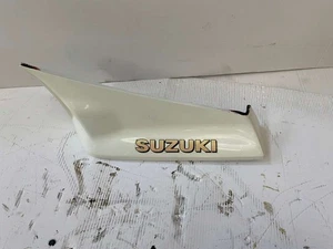 CARENA laterale GRIGLIA ANTERIORE SX SUZUKI GSX 750cc ES 1983 94441-31310 (... - Picture 1 of 9
