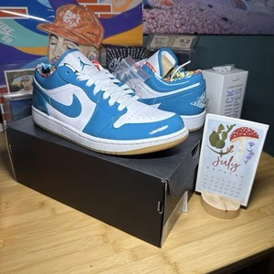 Air Jordan 1 Low Size 10 Barcelona Edition New Cyber Teal White Gum - Picture 1 of 12
