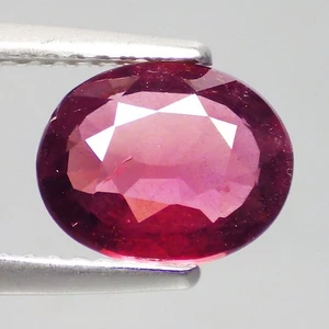 1,67 Ct Stimato Ovale (8 x 7 mm) 100% Naturale Viola Rosa Rodolite Granato Gemme - Foto 1 di 7