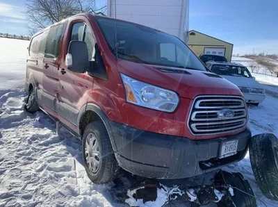 Radiator Fits 15 TRANSIT 150 3758759 Foto 1 de 4