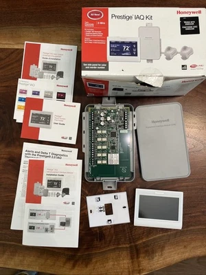 Honeywell Programmable Thermostat Kit With EIM (THX9421R5021WW) (THM5421R) - Image 1 of 4