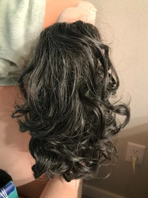 LADIES CLIP ON CURLY PONY TAIL HAIR PIECE....NEW !! (12 IN ) - Image 1 of 4