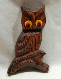 Cryptomeria Wood Owl On Branch Cute Vintage Kitsch - Bild 1 von 5