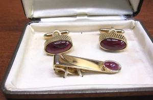 Gemelos de vidrio marrón vintage SWANK corona heráldica ornamentada tono dorado - Imagen 1 de 3