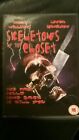 Skeletons In The Closet / DVD / Thriller / Treat Williams / Linda Hamilton 