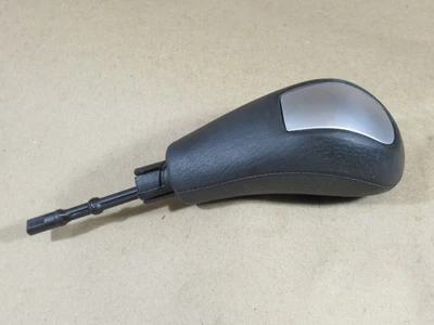 05-11 VOLVO S40 V50 C30 A/T palanca de cambios cuero incrustación plateada 30759052 #38 Foto 1 de 4