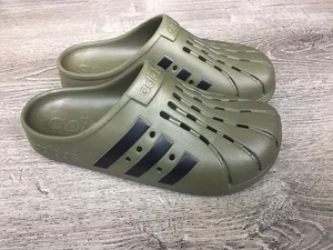 RARE ADIDAS ADILETTE CLOG GREEN SANDALE CLOGS SIZE Men’s 8 Women’s 9 New No Box - Bild 1 von 11