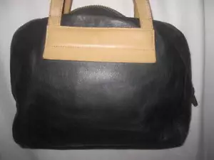 Authentic Vtg Pour LaVictoire Black Leather Satchel EUC - Foto 1 di 10