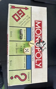 1992 Monopoly Vintage Parker Brothers Real Estate Trading Game Complete Set. - Picture 1 of 3