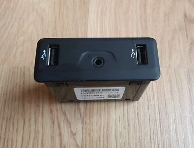 Renault original CarPlay, Android Auto R-Link compatible USB adapter - Image 1 of 4