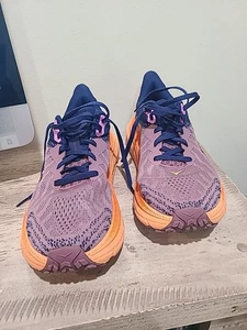 Hoka One One Women's Challenger Atr 7 Running Sneaker Shoes, Size 7 B US - Picture 1 of 14