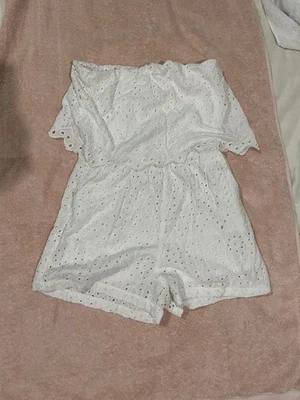 Mameluco Jessica Simpson blanco sin tirantes con ojales para mujer talla mediana Foto 1 de 4