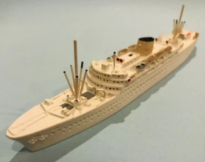 Hein Mück #392 French Passenger Ship La Marseillaise 1949 Model - Scale 1:1250 - Picture 1 of 15