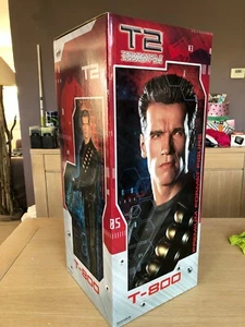 T-800 Terminator 2 Sideshow Premium Format 1/4 Arnold Schwarzennegger #1037 - Picture 1 of 5