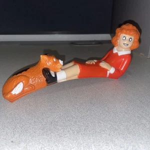 1981 Little Orphan Annie With Sandy Figurine Tribune Company Syndicate Inc. - Picture 1 of 5