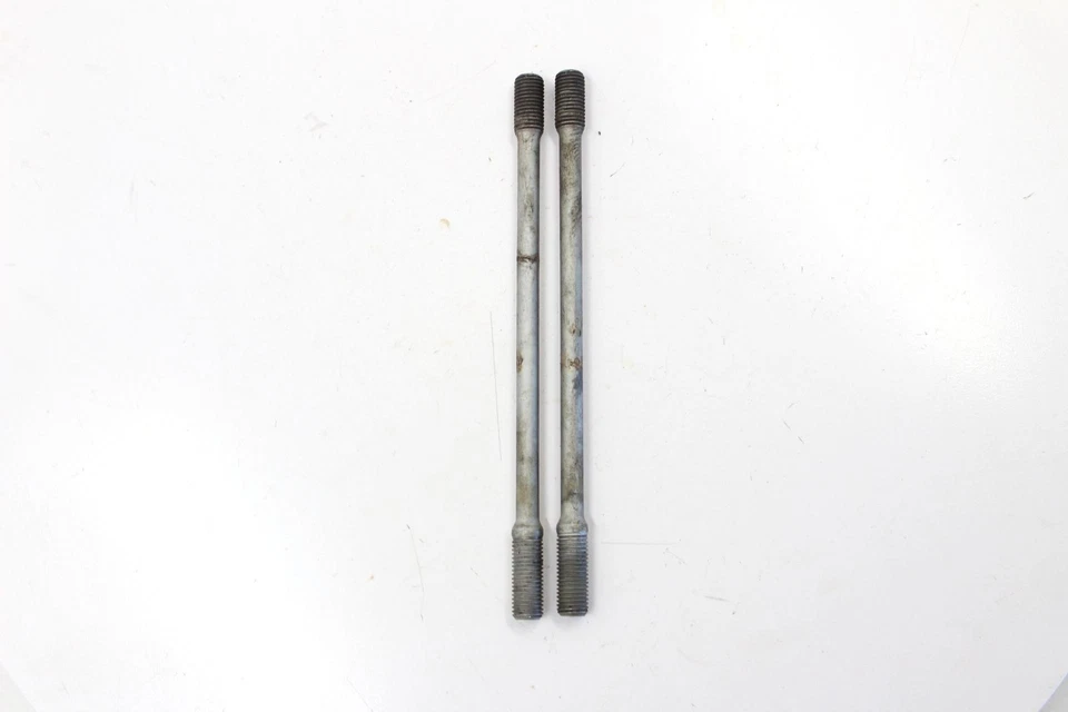 2000 SUZUKI KATANA 750 OEM MEDIUM CYLINDER HEAD STUD BOLT SET PAIR - Image 1 of 4